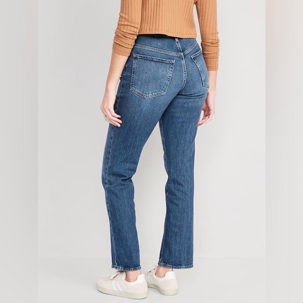 High-Rise, Straight Leg Jeans